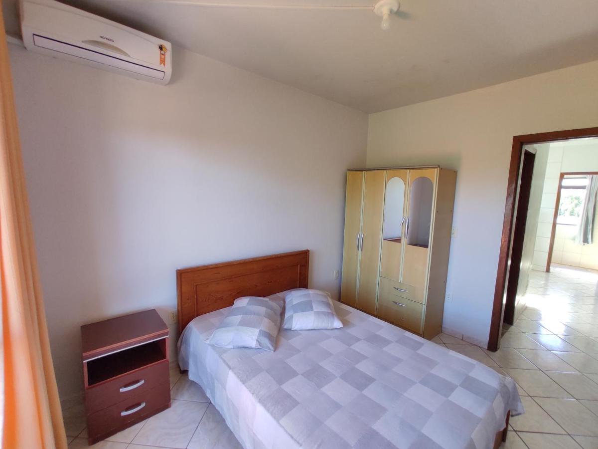 Residencial Medeiros Lägenhet Guarda do Embaú Exteriör bild